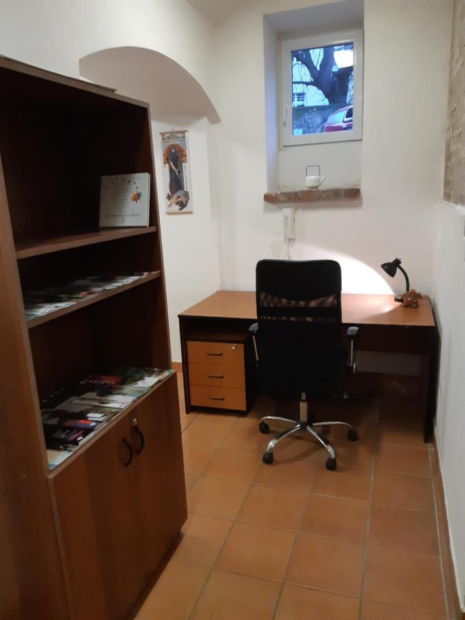 Studio Voluntario Hradec Králové Exteriör bild